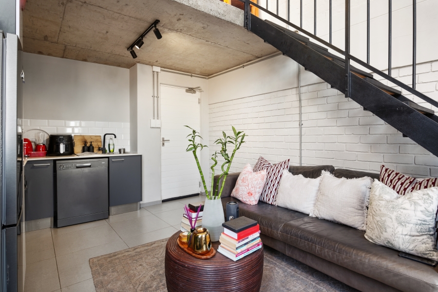 1 Bedroom Property for Sale in Observatory Western Cape
